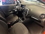 Renault Captur 1.2 TCe Limited ( sensoren / navigatie / trekhaak )