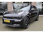 Lynk & Co 01 1.5 MY23! BLACKLINE! ZWARTE-HEMEL ROLHOES MY23 360-CAMERA PANO/SCHUIF INFINITY DAB NAVI CARPLAY STOELVERWARMING ELEK.ACHTERKLEP 20"LMV