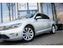 Volkswagen Passat 1.4 TSI 218PK DSG Aut. GTE Highline | Panoramadak | LED | Trekhaak | 17" LM Velgen | Navigatie | Adaptieve Cruise Control | Stoelverwarming |