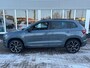 Skoda Karoq 1.5 TSI ACT Style Sportline | Pano | Elektrische Trekhaak | Parkeer Camera | Stoelverwarming