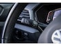Volkswagen T-Cross 1.0 TSI Life | Trekhaak | Cruise adaptief | Apple Carplay/Android Auto | Navi | Digitaal dashboard | Parkeersensor voor en achter | Apple Carplay/Android Auto | Cruise control adaptief | Navigatiesysteem full map