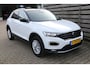 Volkswagen T-Roc 1.0 TSI Style Business / Navi / Climate / Stoelverwarming / Trekhaak