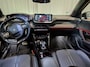 Peugeot 2008 1.2 PureTech GT Airco | Camera | Cruise Control | DAB | Dodehoek Detectie | Keyless | LED | LMV 17" | Navi | PDV V&A |