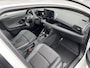 Toyota Yaris 1.5 Hybrid Executive Bi-Tone | HUD | JBL | Dodehoek