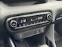 Toyota Yaris 1.5 Hybrid Executive Bi-Tone | HUD | JBL | Dodehoek