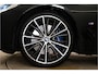 BMW 5-Serie Touring 540i xDrive High Executive M Sport | 334PK | Laserlicht | Pano | HUD | Sfeer