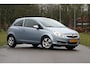 Opel Corsa 1.4-16V Enjoy / APK tot maart 2027 / Van pas 2e eigenaar / Sportvelgen / Cruise control / Elektrische ramen / enz.