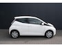 Toyota Aygo 1.0 VVT-i x-play - 1e EIGENAAR - AUTOMAAT- AIRCO - CAMERA
