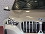 BMW X1 XDRIVE 25E M-SPORT LED PANO.SCHUIFDAK HEADUP ELEK.KLEP NAVI 360.CAM STOELVERW M-SHADOW LINE ELEK.STOEL ZWARTE.HEMEL 06/2025 PHEV PLUG IN HYBRID AWD 4X4 4WD ✅ Top Auto's. Al 30 Jaar uw Bmw Specialist in , BMW M / M Sport / PHEV / HEV / Hybrid / Mhev / 25e / 30e / xDrive25e // xDrive30e / sDrive18i / sDrive20i / sDrive23i ✅