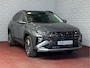 Hyundai Tucson 1.6 T-GDI PHEV SKY SCHUIFDAK ✅GLOEDNIEUW✅ 252 PK CAMERA CARPLAY STOELVERW. V+A PLUG IN HYBRIDE - 5 JAAR GARANTIE phev