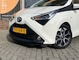 Toyota Aygo 1.0 VVT-I X-FIRST 5-DEURS CARPLAY/LMV/LED/CAMERA/NL-AUTO/1E EIG.