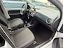 Volkswagen Up! 1.0 BMT move up! / AIRCO / BLUETOOTH / NL-AUTO / 5-DEURS / ELEK. PAKKET / ZUINIG / GETINT GLAS