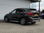 BMW X1 sDrive20i High Executive | X Line | Panodak | Leder | LED | HUD | Carplay | 19 inch | NL Auto |