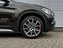 BMW X1 sDrive20i High Executive | X Line | Panodak | Leder | LED | HUD | Carplay | 19 inch | NL Auto |