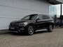 BMW X1 sDrive20i High Executive | X Line | Panodak | Leder | LED | HUD | Carplay | 19 inch | NL Auto |