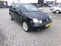Volkswagen Polo 1.4-16V Highline
