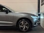 Volvo XC60 2.0 T8 Twin Engine AWD R-Design Pano, ACC, Apple Carplay, Trekhaak, Elek Stoelen, Virtual Cockpit, LED, Lane-Assist
