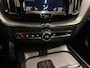 Volvo XC60 2.0 T8 Twin Engine AWD R-Design Pano, ACC, Apple Carplay, Trekhaak, Elek Stoelen, Virtual Cockpit, LED, Lane-Assist
