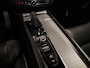 Volvo XC60 2.0 T8 Twin Engine AWD R-Design Pano, ACC, Apple Carplay, Trekhaak, Elek Stoelen, Virtual Cockpit, LED, Lane-Assist