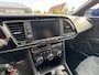 SEAT Leon 2.0 TDI FR Business Intense / Pano / Lane / sound / Full Options .