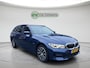 BMW 3-Serie Touring 320e High Executive | M Sportpakket | Panoramadak | 360 Camera | Elektrische & verwarmde stoelen | 1e eigenaar