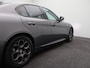Alfa Romeo Giulia 2.0T Super Automaat | Navigatie | Achteruitrijcamera | Lederen bekleding | Apple Carplay | Cruise Control | Trekhaak  1600 KG |