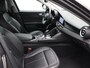 Alfa Romeo Giulia 2.0T Super Automaat | Navigatie | Achteruitrijcamera | lederen bekleding | Apple Carplay | Cruise Control | Trekhaak  1600 KG |