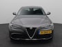 Alfa Romeo Giulia 2.0T Super Automaat | Navigatie | Achteruitrijcamera | Lederen bekleding | Apple Carplay | Cruise Control | Trekhaak  1600 KG |