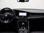 Alfa Romeo Giulia 2.0T Super Automaat | Navigatie | Achteruitrijcamera | lederen bekleding | Apple Carplay | Cruise Control | Trekhaak  1600 KG |