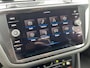 Volkswagen Tiguan 1.5 TSI R-Line Business+ | Automaat | Navi | PDC | Elektrische kofferklep | DAB | Airco |