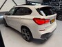 BMW X1 SDrive20i High Executive M-pakket|Stoelvw|Panorama|Trekhaak|Camera|4-seizoen banden|key-less|leder|Navi|pdc|Led|M