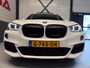 BMW X1 SDrive20i High Executive M-pakket|Stoelvw|Panorama|Trekhaak|Camera|4-seizoen banden|key-less|leder|Navi|pdc|Led|M