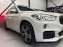 BMW X1 SDrive20i High Executive M-pakket|Stoelvw|Panorama|Trekhaak|Camera|4-seizoen banden|key-less|leder|Navi|pdc|Led|M