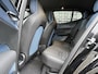 Volvo EX30 Single Motor Extended Range Plus 69 kWh Black Edition Europa | Google | Long Range | Adaptieve Cruise Control | DAB | Elek. Stoelen | Keyless | Warmtepomp | Camera | Elek. Achterklep | Harman Kardon Audio | Stoel-/Stuurverwarming | Getint Glas | 20" LM