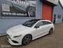 Mercedes-Benz CLA Shooting Brake 250 AMG Premium. Vol !!