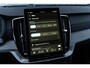 Volvo XC90 T8 Plug-in hybrid AWD Ultra Black Ed. Exec. | Google | Long Range | Bowers & Wilkins Audio | Luchtvering | Schuif-/Kanteldak | Getint Glas | Head-Up Display | Adaptieve Cruise Control | 360 Camera | Gelamineerde Zijruiten Rondom | Massage Voorstoelen | Zitverlenging | Memory | Keyless | 22" LM