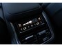 Volvo XC90 T8 Plug-in hybrid AWD Ultra Black Ed. Exec. | Google | Long Range | Bowers & Wilkins Audio | Luchtvering | Schuif-/Kanteldak | Getint Glas | Head-Up Display | Adaptieve Cruise Control | 360 Camera | Gelamineerde Zijruiten Rondom | Massage Voorstoelen | Zitverlenging | Memory | Keyless | 22" LM