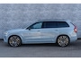 Volvo XC90 T8 Plug-in hybrid AWD Ultra Black Ed. Exec. | Google | Long Range | Bowers & Wilkins Audio | Luchtvering | Schuif-/Kanteldak | Getint Glas | Head-Up Display | Adaptieve Cruise Control | 360 Camera | Gelamineerde Zijruiten Rondom | Massage Voorstoelen | Zitverlenging | Memory | Keyless | 22" LM