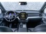 Volvo XC90 T8 Plug-in hybrid AWD Ultra Black Ed. Exec. | Google | Long Range | Bowers & Wilkins Audio | Luchtvering | Schuif-/Kanteldak | Getint Glas | Head-Up Display | Adaptieve Cruise Control | 360 Camera | Gelamineerde Zijruiten Rondom | Massage Voorstoelen | Zitverlenging | Memory | Keyless | 22" LM