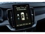 Volvo XC90 T8 Plug-in hybrid AWD Ultra Black Ed. Exec. | Google | Long Range | Bowers & Wilkins Audio | Luchtvering | Schuif-/Kanteldak | Getint Glas | Head-Up Display | Adaptieve Cruise Control | 360 Camera | Gelamineerde Zijruiten Rondom | Massage Voorstoelen | Zitverlenging | Memory | Keyless | 22" LM