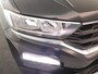 Volkswagen T-Roc 1.5 TSI Style 150pk DSG| Navi| Trekhaak | 17'LM-velgen| extra getint glas| Alarm