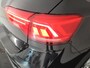 Volkswagen T-Roc 1.5 TSI Style 150pk DSG| Navi| Trekhaak | 17'LM-velgen| extra getint glas| Alarm