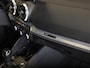 Audi Q2 35 TFSI S-Line Edition / 150pk / Leder / Stoelverwarming / Keyless entry / Matrix LED / Adaptieve cruise control /