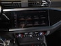 Audi Q3 35 TFSI 2x S Line / 150pk / Stoel en stuur verwarming / Achteruitrij camera / Sfeerverlichting /