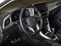 Volkswagen T-Roc 1.5 TSI Goal Edition / 150pk / Stoelverwarming / Dodehoek assistent / Parkeer assistent /