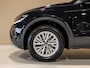 Volkswagen T-Roc 1.0 TSI Life / 110pk / Trekhaak / Achteruitrij camera / Stoelverwarming /