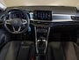 Volkswagen T-Roc 1.0 TSI Life / 110pk / Trekhaak / Achteruitrij camera / Stoelverwarming /