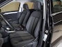 Volkswagen T-Roc 1.0 TSI Life / 110pk / Trekhaak / Achteruitrij camera / Stoelverwarming /
