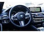 BMW 5-Serie Touring 530i High Executive | Panorama | Harman/Kardon | Luxe leder | Camera | Head up | Dealer onderhouden | Trekhaak