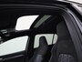 Volkswagen Golf 1.5eTSI/150PK R-Line Black Style Edition DSG · Panoramadak · Camera + Parkeersensoren · Stoel- & stuurverwarming · Garantie t/m december 2026